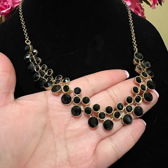 Vintage Signed J CREW Goldtone Black Rhinestones 18" Necklace - Picture 3 of 3